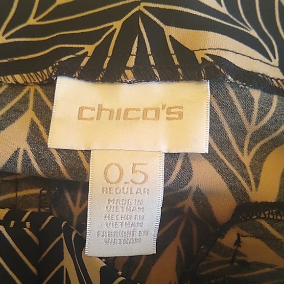 Chico's pants ❤️ - Picture 4 of 6